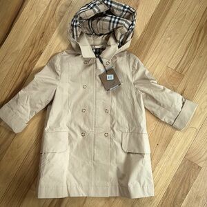 Burberry Lia Kids/Girl’s Swing Coat - Size 6Y NEW with Tags in Soft Fawn